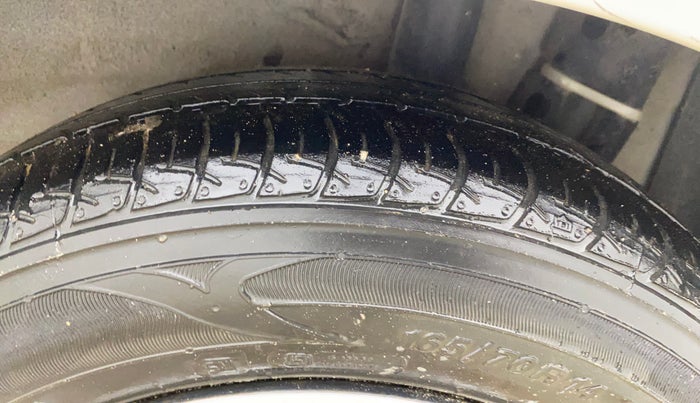 2014 Hyundai Xcent S 1.2, CNG, Manual, 85,548 km, Left Rear Tyre Tread