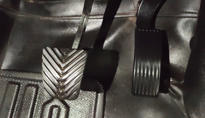 2022 KIA SONET HTX 1.0 IMT, Petrol, Manual, 24,450 km, Pedals