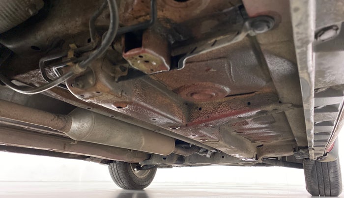 2013 Maruti Swift ZXI D, Petrol, Manual, 94,284 km, Right Side Underbody