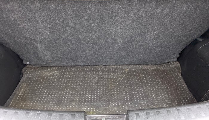 2013 Maruti Swift ZXI D, Petrol, Manual, 94,284 km, Boot Inside