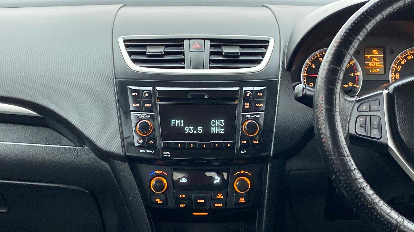 2013 Maruti Swift ZXI D, Petrol, Manual, 94,284 km, Air Conditioner