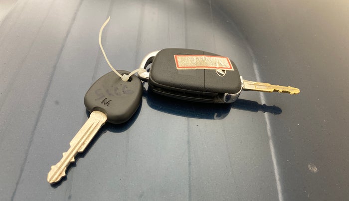 2022 Hyundai GRAND I10 NIOS SPORTZ 1.2 KAPPA VTVT, Petrol, Manual, 80,636 km, Key Close Up