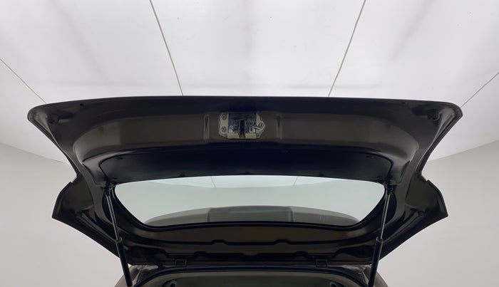 2016 Maruti Wagon R 1.0 LXI CNG, CNG, Manual, 82,258 km, Boot Door Open
