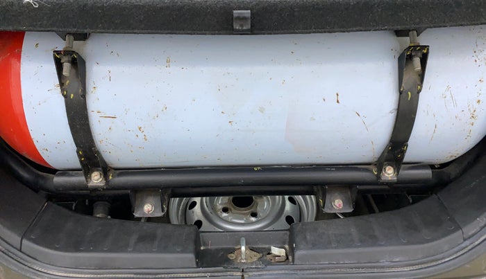 2016 Maruti Wagon R 1.0 LXI CNG, CNG, Manual, 82,258 km, Boot Inside