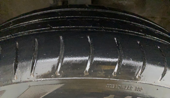 2016 Maruti Wagon R 1.0 LXI CNG, CNG, Manual, 82,258 km, Right Front Tyre Tread