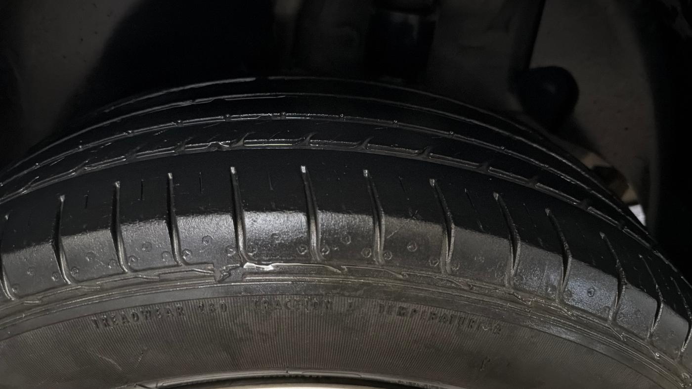 2022 KIA SELTOS HTE 1.5 PETROL, Petrol, Manual, 50,329 km, Left Rear Tyre Tread