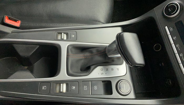 2021 Hyundai Creta SX (O) 1.4 TURBO DCT, Petrol, Automatic, 58,147 km, Gear Lever