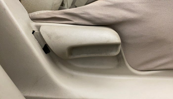 2016 Maruti Swift Dzire VDI, Diesel, Manual, 1,11,848 km, Driver Side Adjustment Panel