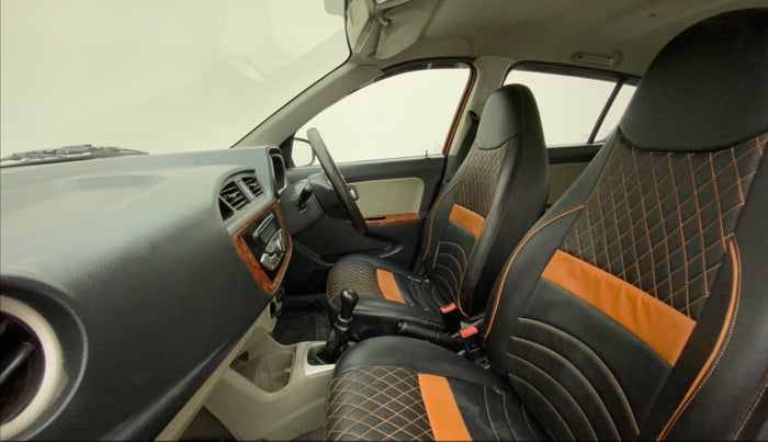 2015 Maruti Alto K10 VXI, Petrol, Manual, 45,475 km, Right Side Front Door Cabin