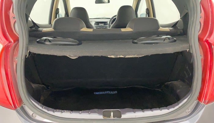 2015 Hyundai Eon ERA +, Petrol, Manual, 39,891 km, Boot Inside
