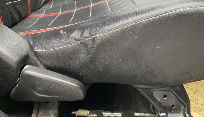 2020 Renault Kwid STD, Petrol, Manual, 29,878 km, Driver Side Adjustment Panel