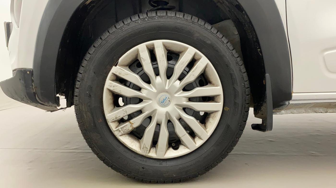 2020 Renault Kwid STD, Petrol, Manual, 29,878 km, Left Front Wheel