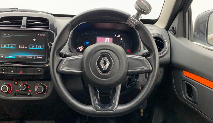 2021 Renault Kwid RXT 1.0 (O), Petrol, Manual, 17,968 km, Steering Wheel Close Up