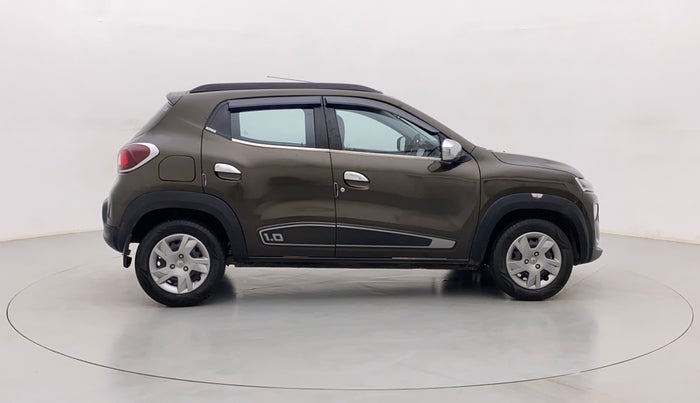 2021 Renault Kwid RXT 1.0 (O), Petrol, Manual, 17,968 km, Right Side View