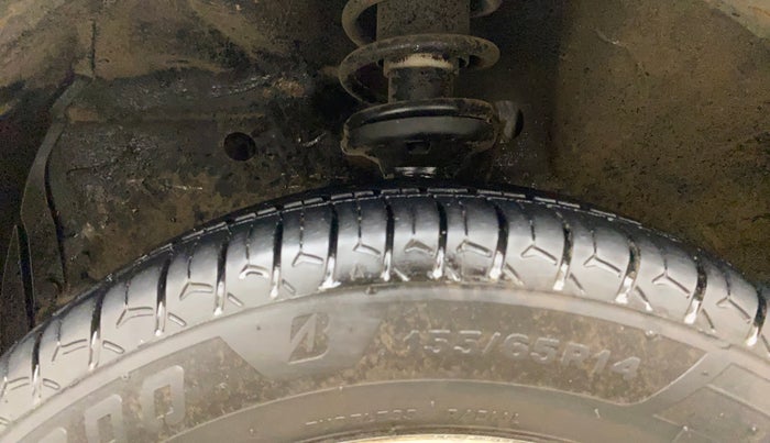 2014 Maruti Wagon R Stingray VXI, Petrol, Manual, 49,610 km, Left Front Tyre Tread