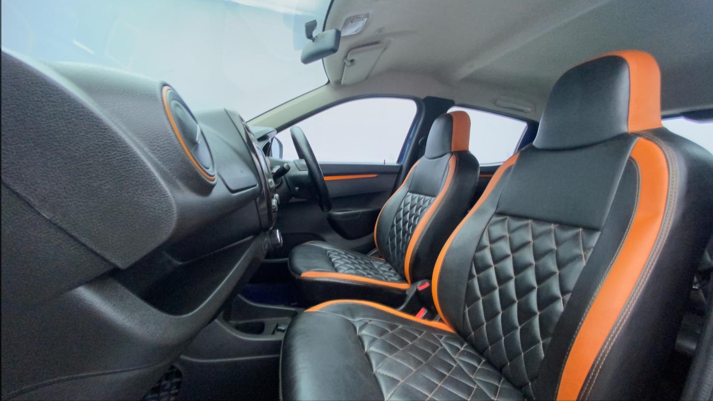 2019 Renault Kwid CLIMBER 1.0 AMT, Petrol, Automatic, 24,560 km, Right Side Front Door Cabin
