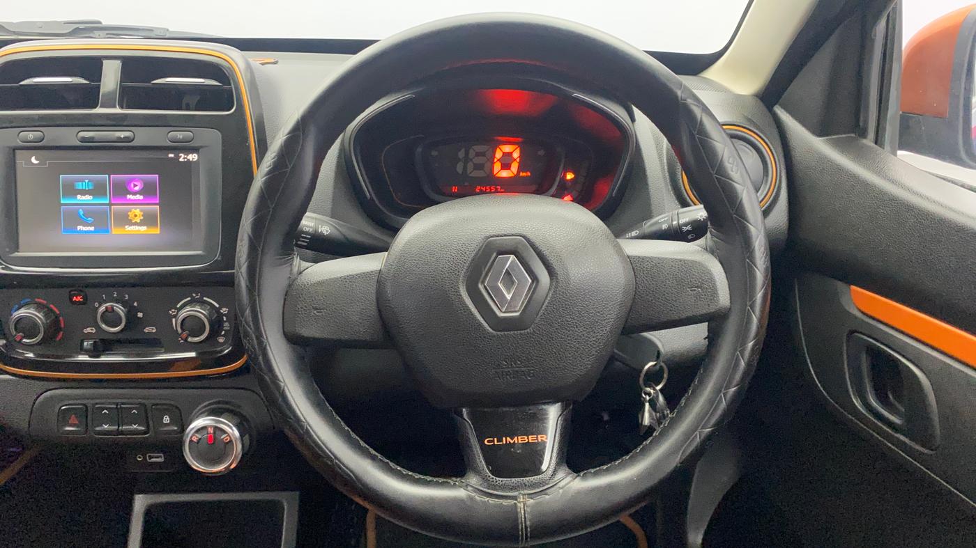 2019 Renault Kwid CLIMBER 1.0 AMT, Petrol, Automatic, 24,560 km, Steering Wheel Close Up