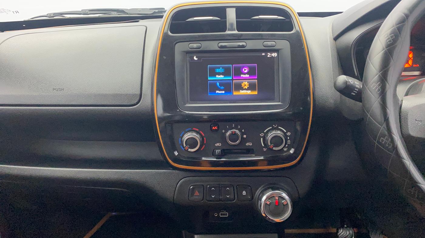 2019 Renault Kwid CLIMBER 1.0 AMT, Petrol, Automatic, 24,560 km, Air Conditioner