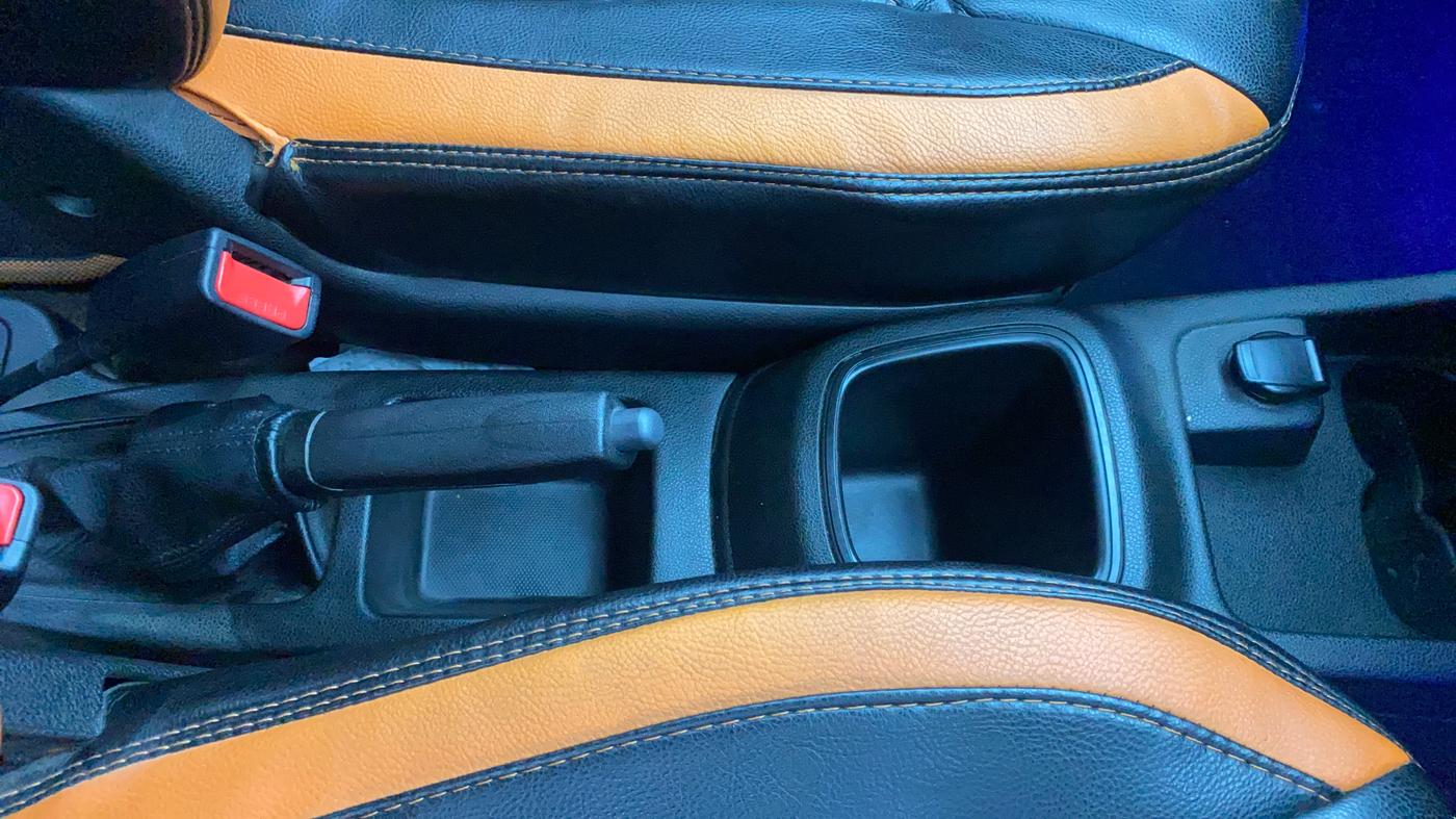 2019 Renault Kwid CLIMBER 1.0 AMT, Petrol, Automatic, 24,560 km, Gear Lever