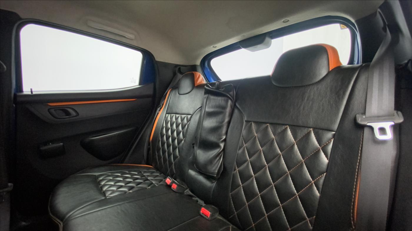 2019 Renault Kwid CLIMBER 1.0 AMT, Petrol, Automatic, 24,560 km, Right Side Rear Door Cabin