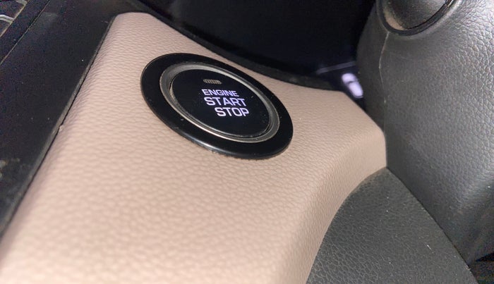 2016 Hyundai Elite i20 ASTA 1.4 CRDI (O), Diesel, Manual, 1,32,949 km, Keyless Start/ Stop Button