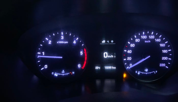 2016 Hyundai Elite i20 ASTA 1.4 CRDI (O), Diesel, Manual, 1,32,949 km, Odometer Image