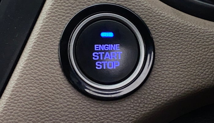 2017 Hyundai Elite i20 ASTA 1.2 (O), Petrol, Manual, 52,641 km, Keyless Start/ Stop Button