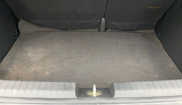 2017 Hyundai Elite i20 ASTA 1.2 (O), Petrol, Manual, 52,641 km, Boot Inside