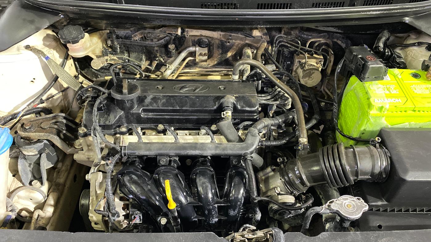 2017 Hyundai Elite i20 ASTA 1.2, Petrol, Manual, 1,29,386 km, Engine View