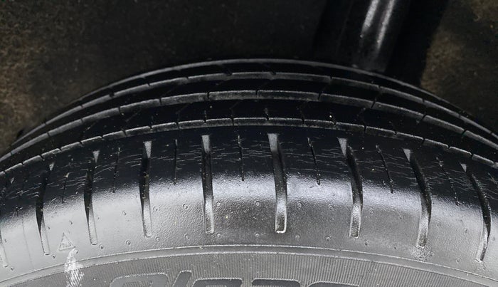 2018 Maruti Baleno ZETA PETROL 1.2, Petrol, Manual, 21,097 km, Left Rear Tyre Tread