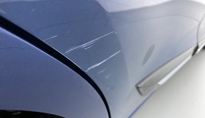 2018 Maruti Baleno ZETA PETROL 1.2, Petrol, Manual, 21,097 km, Right rear door - Minor scratches