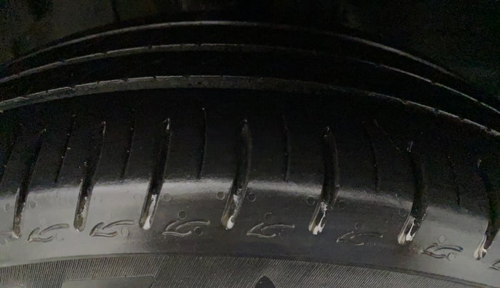 2023 Tata ALTROZ XZA PLUS DARK EDTION, Petrol, Automatic, 3,091 km, Right Front Tyre Tread