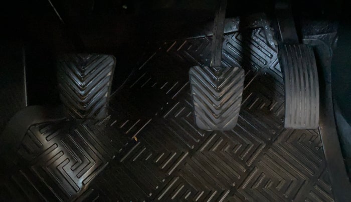 2018 Hyundai Elite i20 MAGNA EXECUTIVE 1.2, Petrol, Manual, 97,243 km, Pedals