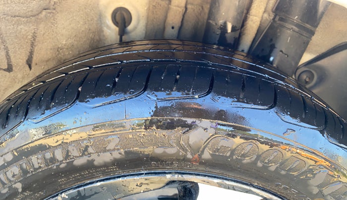 2018 Hyundai Elite i20 MAGNA EXECUTIVE 1.2, Petrol, Manual, 97,243 km, Left Rear Tyre Tread