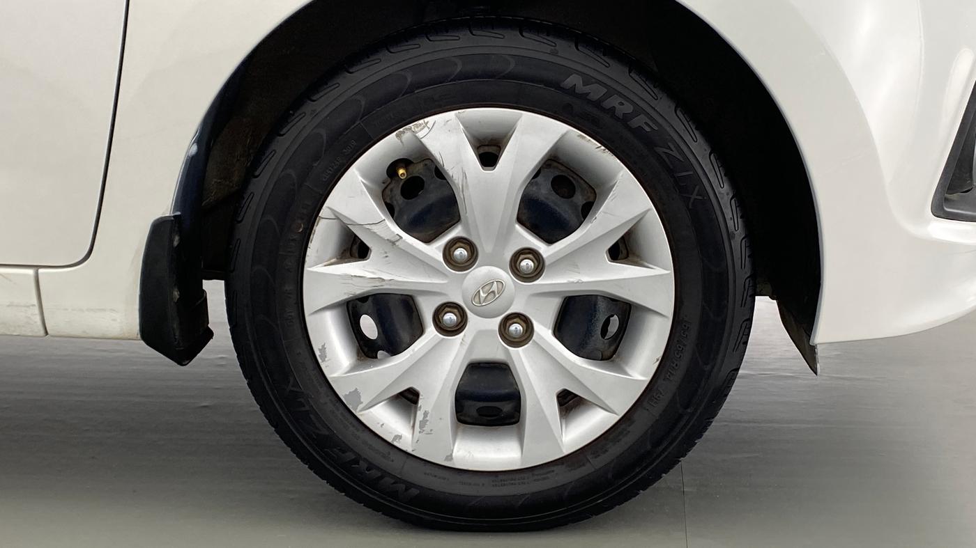 2016 Hyundai Grand i10 MAGNA 1.2 KAPPA VTVT, Petrol, Manual, 52,700 km, Right Front Wheel
