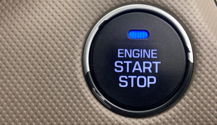 2018 Hyundai Grand i10 ASTA 1.2 KAPPA VTVT, Petrol, Manual, 65,331 km, Keyless Start/ Stop Button