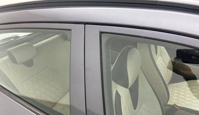 2018 Hyundai Grand i10 ASTA 1.2 KAPPA VTVT, Petrol, Manual, 65,331 km, Right B pillar - Pillar damaged/repaired