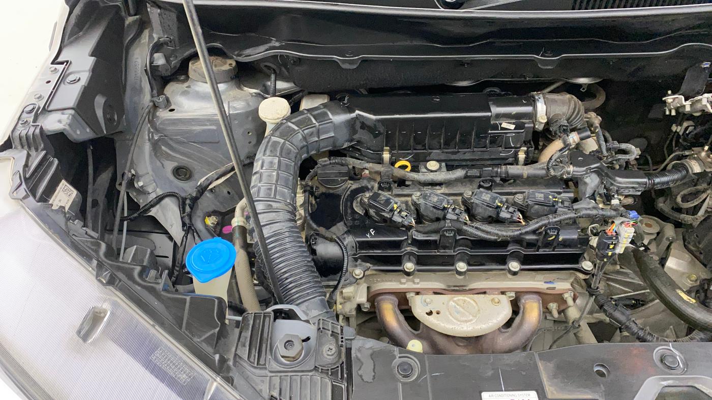 2021 Maruti XL6 ZETA MT, Petrol, Manual, 18,240 km, Engine View - Right