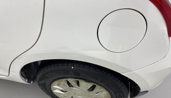 2013 Maruti Swift VXI D, Petrol, Manual, 82,061 km, Left quarter panel - Slightly dented