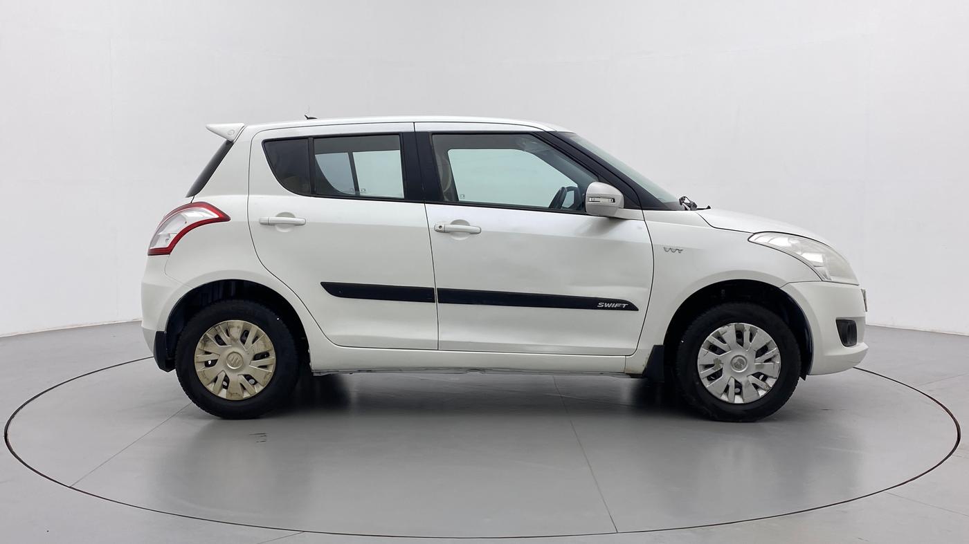 2013 Maruti Swift VXI D, Petrol, Manual, 82,061 km, Right Side View