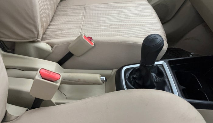 2017 Maruti Dzire VXI, Petrol, Manual, 36,254 km, Gear Lever