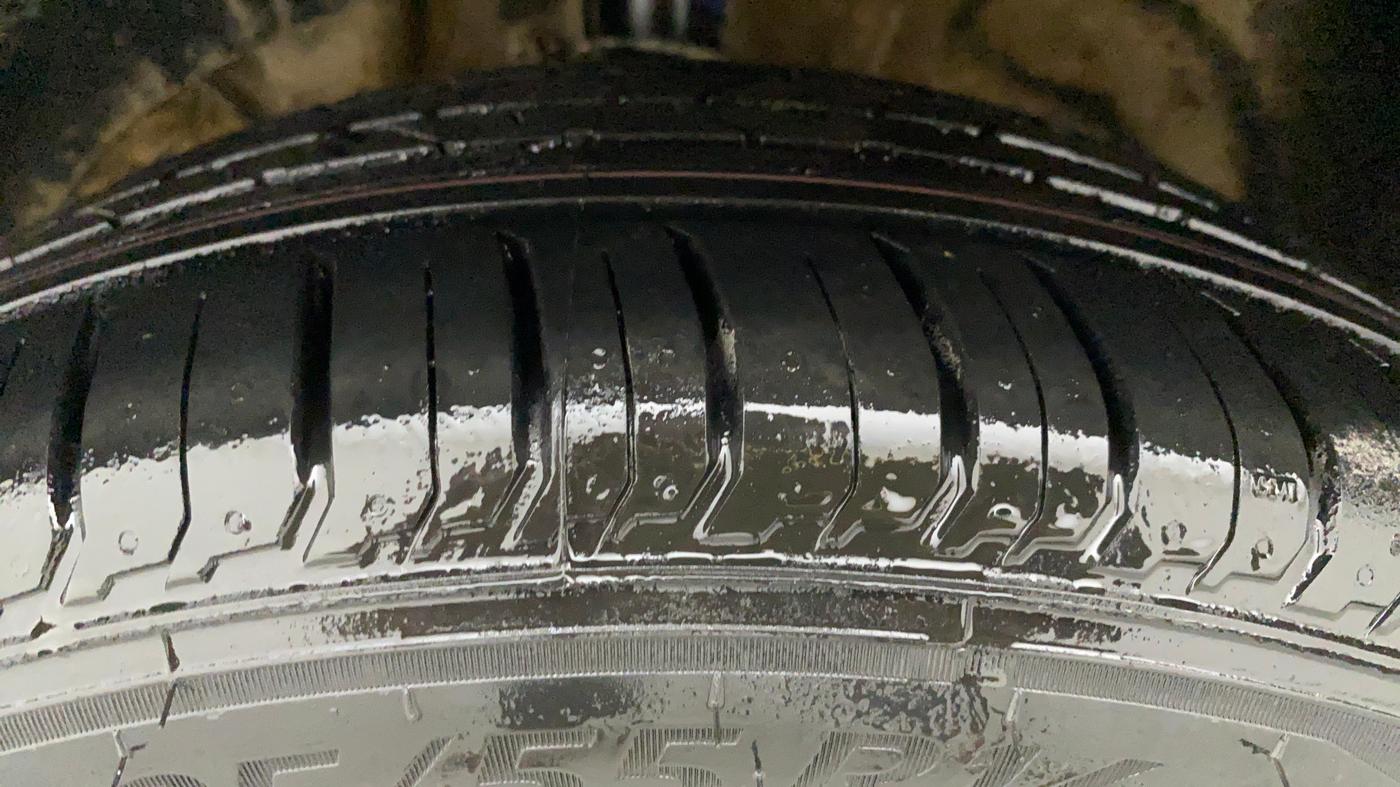 2018 Maruti Baleno ALPHA CVT PETROL 1.2, Petrol, Automatic, 44,902 km, Left Front Tyre Tread