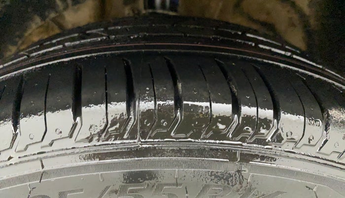2018 Maruti Baleno ALPHA CVT PETROL 1.2, Petrol, Automatic, 44,902 km, Left Front Tyre Tread