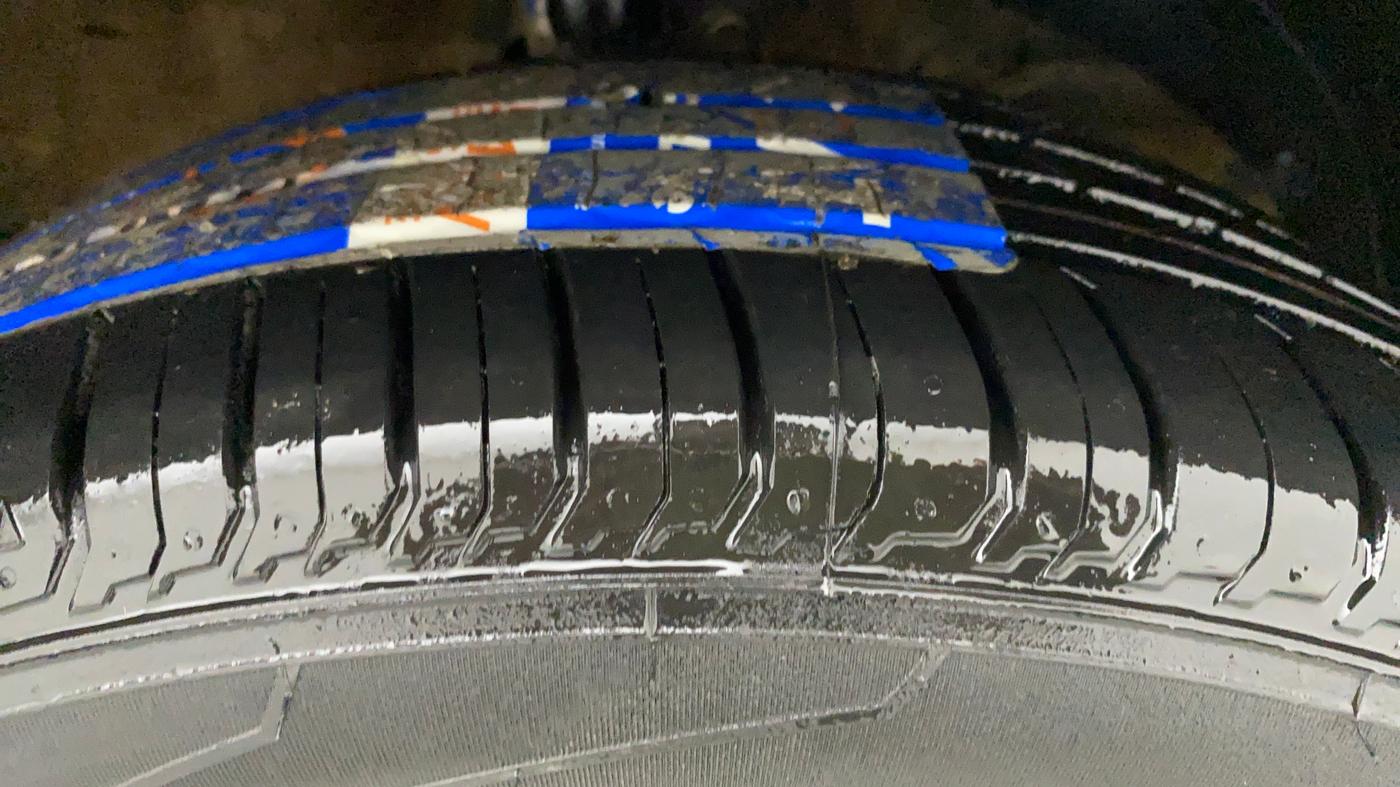 2018 Maruti Baleno ALPHA CVT PETROL 1.2, Petrol, Automatic, 44,902 km, Right Front Tyre Tread