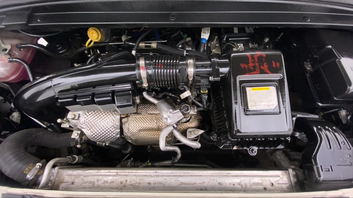 2021 Mahindra MARAZZO M2 7STR, Diesel, Manual, 36,237 km, Open Bonet