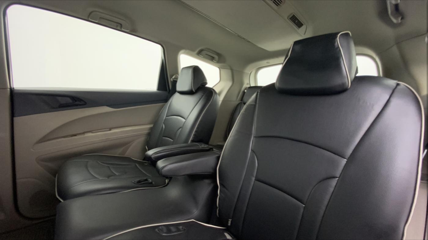 2021 Mahindra MARAZZO M2 7STR, Diesel, Manual, 36,237 km, Right Side Rear Door Cabin