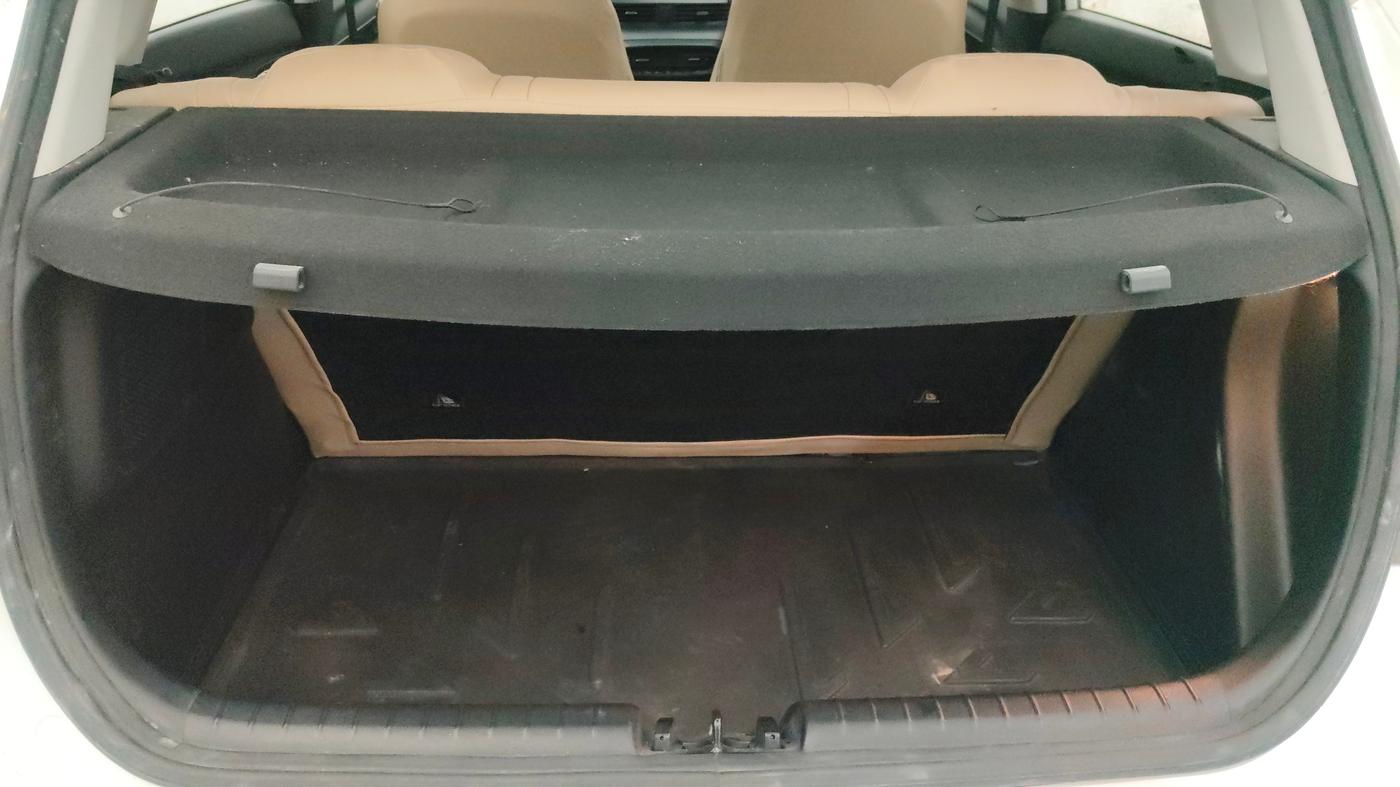 2021 Hyundai NEW I20 ASTA 1.2 MT, Petrol, Manual, 28,168 km, Boot Inside