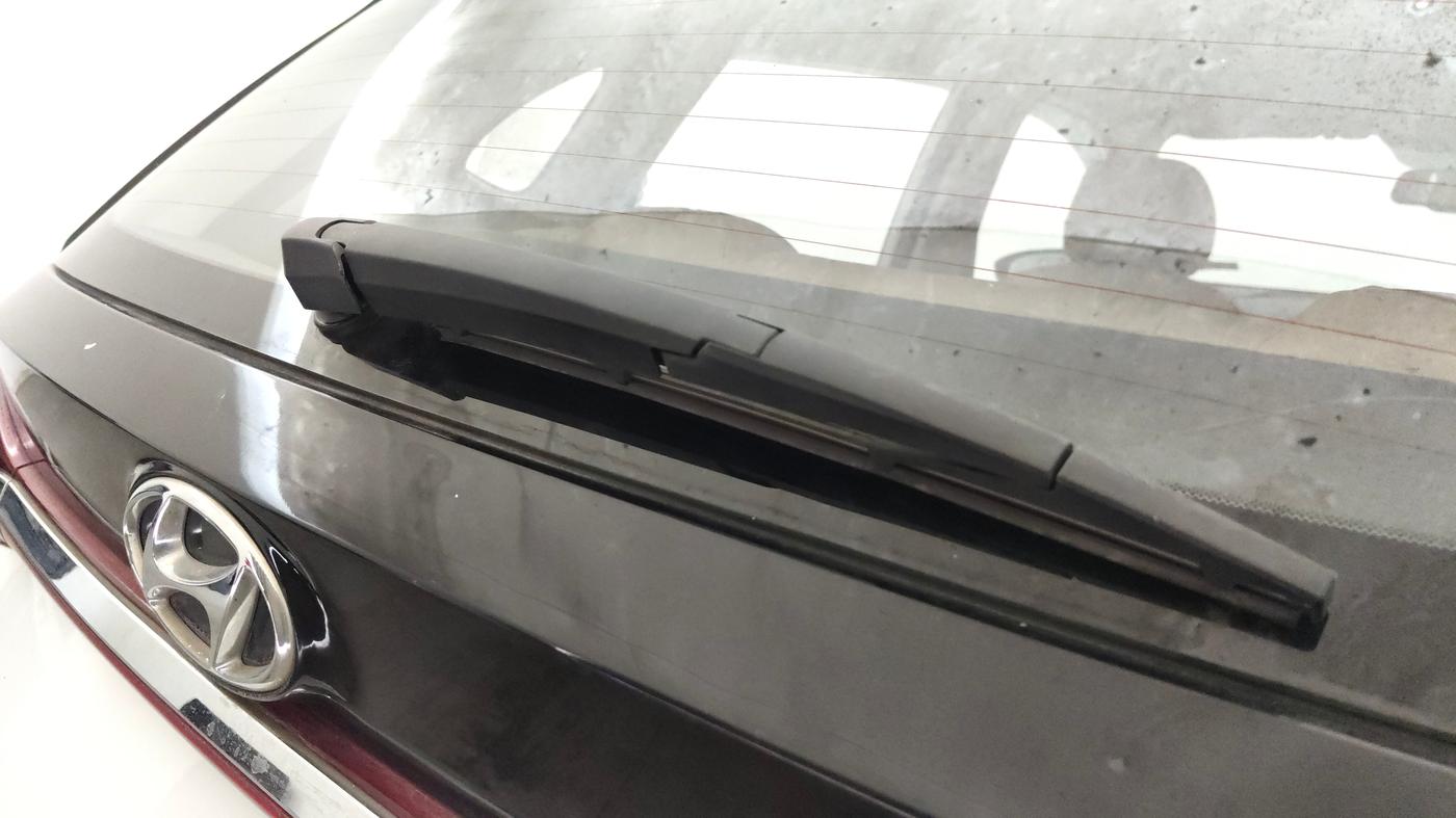 2021 Hyundai NEW I20 ASTA 1.2 MT, Petrol, Manual, 28,168 km, Rear Wiper