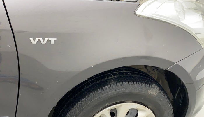 2017 Maruti Swift VXI, Petrol, Manual, 53,336 km, Right fender - Slightly dented