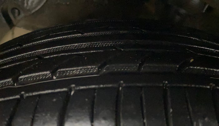 2014 Hyundai Grand i10 ASTA AT 1.2 KAPPA VTVT, Petrol, Automatic, 78,922 km, Left Front Tyre Tread